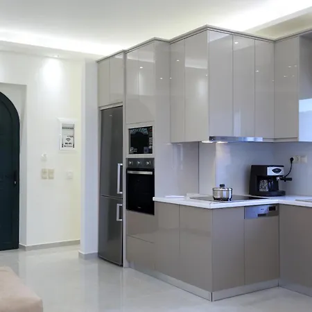 Goudis Luxury Lefkada Sea View & Private Pools אתר נופש