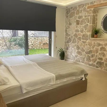 אתר נופש Goudis Luxury Lefkada Sea View & Private Pools