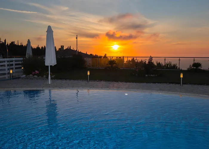 Sea Horizon Private Luxury Lefkada Sea View Private Pool Tsoukaládhes