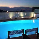 Resort Goudis Luxury Lefkada Sea View & Private Pools *