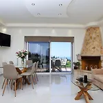 Goudis Luxury Lefkada Sea View & Private Pools * Tsoukaladhes