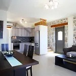Goudis Luxury Lefkada Sea View & Private Pools Tsoukaladhes