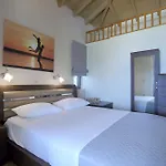 Goudis Luxury Lefkada Sea View & Private Pools Resort Tsoukaladhes