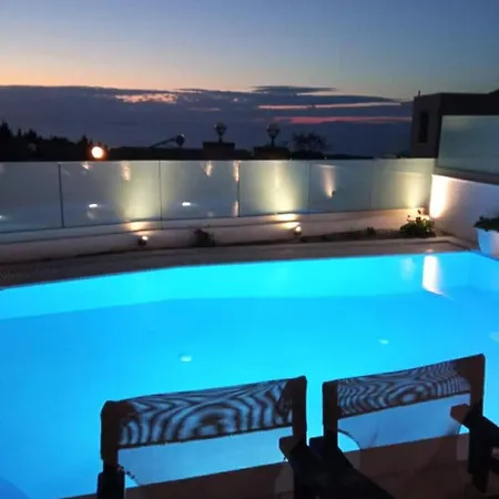 אתר נופש Goudis Luxury Lefkada Sea View & Private Pools *