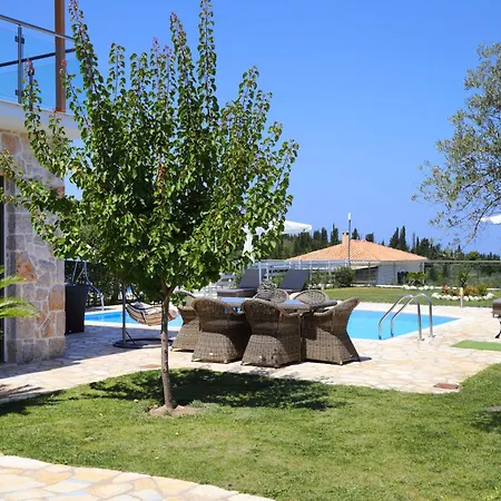 Resort Goudis Luxury Lefkada Sea View & Private Pools Tsoukaladhes
