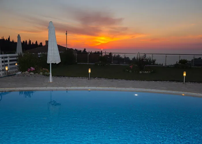 Sea Horizon Private Luxury Lefkada Sea View Private Pool * Tsoukaladhes